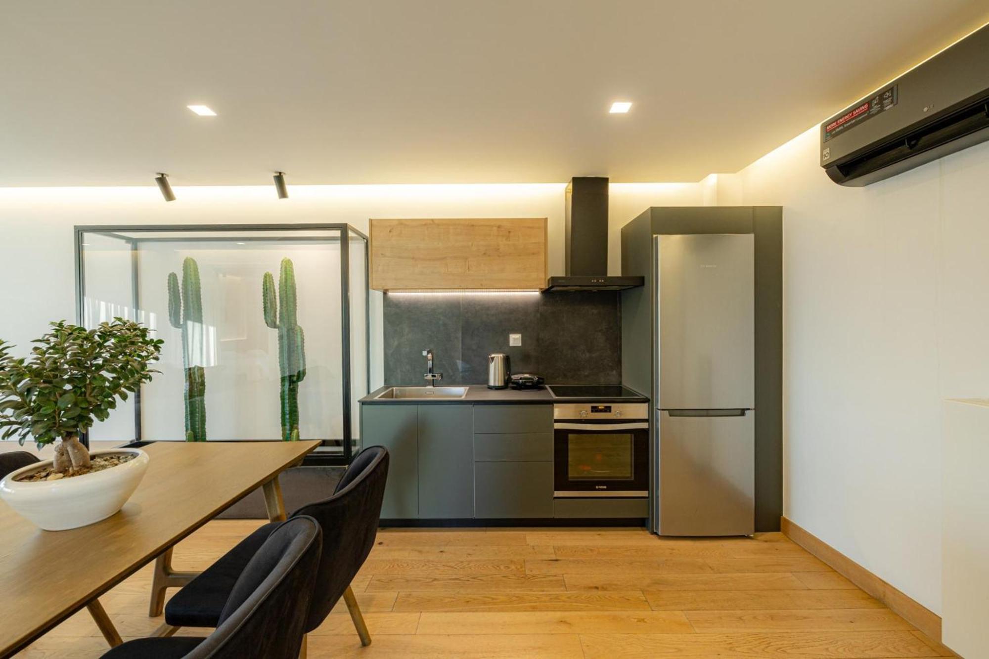 Earth Boutique Apartments Next To Stavros Niarchos Atenas Exterior foto